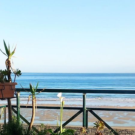 Appartement Bord De Mer Tres Lumineux 2/4 Pers. - Vue Inoubliable Хендае Екстериор снимка